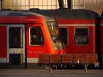 928 209 nach Kiel wartet am Abend des 13.10.07 im Hauptbahnhof Lbeck.