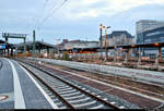 Die neue Westseite in Halle(Saale)Hbf: ein Rundgang (Bild 43)  ***  Am ersten Adventssonntag wurden im Knoten Halle (Saale) die Bahnsteige 4/5 und 6/7 samt neuem Sanitärbereich und denkmalgerecht