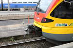 Kupplung von HLB Stadler Flirt 429 045 am 27.01.18 in Frankfurt am Main Hbf als RE99