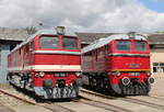 DB Museum 120 198-7 und EBS V200 507 am 28.05.2022 beim Eisenbahnfest des Thringer Eisenbahnvereins im ehem.