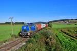 203 102 mit einem Containerzug am 15.09.2019 bei Hengersberg.