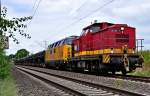 203 004 der SGL mit der 228er der EBW im Schlepp, auf dem Weg nach Braunschweig am 21.06.2010