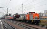 V 160.3 der hvle brachte am 18.12.12 2442 703 von Hennigsdorf nach Delitzsch ins dortige Schienenfahrzeugwerk.