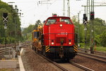 203 111-0 EBM in Hochstadt/ Marktzeuln am 21.05.2012. (Bahnsteigbild)