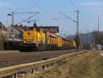 Die L.W. 203.001 (203 231-6) von Leonhard Weiss kam am 07.02.2015 mit einem Bauzug in Fahrtrichtung Süden bei Ludwigsau-Friedlos vorbei.
