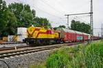 MEG 115(92 80 1203 119-3 D-MEG) zieht am 02.06.2018 einen Güterzug durch Leipzig-Thekla.