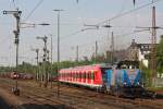 RTB V104 verlsst am 27.5.13 mit dem 430 053 Dsseldorf-Rath in Richtung Stolberg.
Der Zug machte zuvor in Dsseldorf-Rath Kopf.