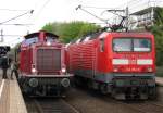 212 007-9 und 143 854-8 am 16.4.2011 in Essen Steele-Ost.