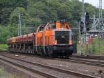 214 027-5 und 214 025-9 der BBL mit Kippwagen-Zug in Köln West. Aufgenommen am 15.07.2014.