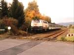 Ein Archivbild im Herbst: 216 174-3 mit RE 3669 Northeim-Erfurt bei Osterhagen am 13-10-1997.