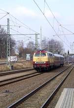 BTEX 217 002 verlässt am 21.02.2018 den Betzriebshof der Länderbahn im Vogtländischen Neumark.