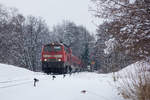 218 436-4 mit ihrem IRE kurz hinter Enzisweiler auf dem Weg nach Friedrichshafen.