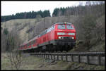 Auch die DB Baureihe 218 war im Personenzug Dienst auf der Rübelandbahn anzutreffen. Am 24.4.2005 bekam ich 218107-1 mit dem Regionalzug nach Elbingerode am Ortsrand von Rübeland vor die Linse.