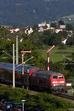 218-443-0 mit ihrem IRE nach Lindau in Enzisweiler.