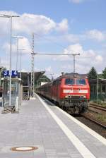 218 345-7 wartet in Ahrensburg  am 12.8.2007 auf die Abfahrt als RB nach Hamburg Hbf