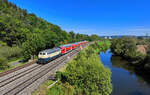 218 446 mit einem RE2 am 08.09.2024 bei Nabburg.