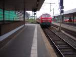 218 455 schiebt ihren RE auf abstellgleis um um 17:47 wieder nach Bad Harzburg zu dieseln. (14.6.08)