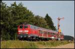 Die 218 224 ist mit einem Regionalzug nach Memmingen unterwegs. Aufgenommen am 07.August 2008 bei Sontheim(Schwab.).
