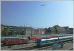 Eine Luftaufnahme des Bahnhofs Lindau fehlt uns noch, vielleicht knnte da einer der Zeppelin-Passagiere weiterhelfen. BR 218 und 223 abfahrbereit in Lindau (30.08.2008)