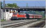 218 205-3 mit einer Regionalbahn bei der Einfahrt in Lindau Hbf.