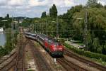 Am 12. August 2009 erreichen 218 418 und 218 426 vom Werk Mhldorf mit dem  EC 194 von Mnchen nach Zrich den Inselbahnhof von Lindau, wo sowohl ein Richtungs- als auch ein Lokwechsel stattfinden wird.