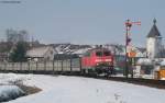 218 343-2 und 272-3 mit dem DGS 88295 (Wilchingen Hallau-Schaffhausen) am Esig Neunkirch 16.2.10