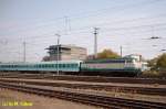 218 394, eine der letzten blau-beigen 218er, passiert hier am 09.04.2002 mit RB28382 in Richtung Bruchsal
das Fdl-Stellwerk Ludwigshafen/Rhein 
