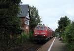 218 417-7 mit einem RE von Glauburg-Stockheim nach Frankfurt (Main) Hbf am 02.07.2012 bei der Einfahrt in Glauburg-Glauberg