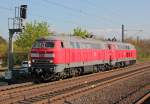 218 813-4 (218 189) & 218 810-0 (218 159) bei der flotten Durchfahrt in Kln Stammheim am 24.04.2013