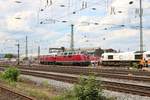 V200 007 und V160 067 beim Sommerfest im DB Museum Koblenz Lützel am 22.06.19. Von einen Gehweg aus fotografiert. Die Bundespolizei hat die Fotografen überwacht damit nichts passiert