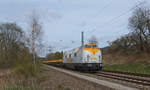 V270.09 der Schienen-Güter-Logistik GmbH zog am 24.4.2021 bei Speele einen Güterzug durch das Fuldatal in Richtung Kassel.