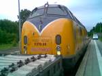 V 270.08 der EBW-Cargo am 03.06.2008 beim Rangieren eines Arbeitszuges im Bahnhof Schaftlach an der Strecke Holzkirchen-Lenggries. Das Foto wurde mit Handy (Nokia 5140i) aufgenommen.