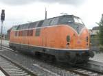 Hier 221 135-7, abgestellt am 18.10.2009 in Halberstadt Hbf