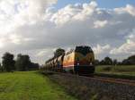 D20 (ehemalige DB 221 147-2) der Bentheimer Eisenbahn AG mit Gterzug 229 Coevorden de Heege (NL)-Bentheim Nord bei Emlichheim am 18-9-2012.