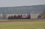 V270.10 (92 80 1221 124-1 D-SGL) mit Schotterzug 92186 beim Schottern am 23.03.2013 bei Gebenbach (Strecke Amberg - Schnaittenbach)