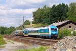 Hier haben wir wieder einen so schönen Alex Nord der alten Art. Mit Doppelstockwagen und dem TEE Speisewagen. Durchfahrt Oberkotzau nach Süden am 14.08.2017.