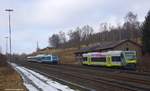 Wettrennen in Oberkotzau am 16.02.2018 : Dank des Gleiswechselbetriebs können hier auch zwei Züge in gleicher Richtung fahren.