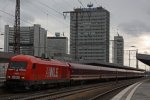 WLE 23 legt sich mit einem Mllertouren Sonderzug in Essen Hbf am 19.6.11 in die Kurve.