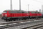 225 026-4 und 225 099-1 in Duisburg-Bissingheim 13.2.2010