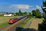 227 010 (My 1155) mit einem Sonderzug am 13.05.2018 bei Stephansposching.