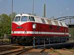 118 770 auf der Drehscheibe im Bw Saalfeld am 29.4.2011