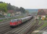 228 501-3 der WFL am Schluss eines Sonderzuges von Neuenmarkt-Wirsberg nach Weimar am 12. April 2014 in Kronach.