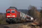 232 636 zieht denn EZ45368 die Steigung bei Brand hinauf. 09.03.15