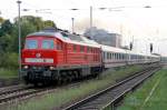 232 252 ist mit dem IC 145 leicht versptet auf dem Weg nach Stettin. Passow 19.08.2010