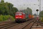 232 093-5 mit einem Containerzug und am Schluss des Zuges Railpool BLS 186 104 am 28.06.2014 in Dormagen.