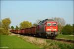 233 373 mit bsem Blick am 02.05.12 aus Rostock nach Wismar. Aufgenommen in Gro Schwa.