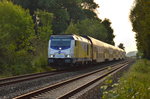 Metronom 246 004-6 als RE5 kurz vorm Halt in Otterndorf, die Gegenlichtaufnahme entstand am Abende des 8.9.2016 gegen 19:31 Uhr auf seinem Weg nach Hamburg Hbf.