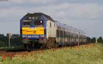 NOB81821 (Westerland(Sylt)-Husum) mit Schublok 251 001-4 bei Klanxbüll 28.5.14