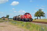 261 020 rollte mit drei Kesselwagen am 24.06.24 durch Edderitz Richtung Köthen.