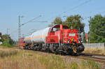 Mit einem kurzen Übergabe in den Hafen Roßlau rollte 261 020 am 20.09.24 durch Jütrichau.